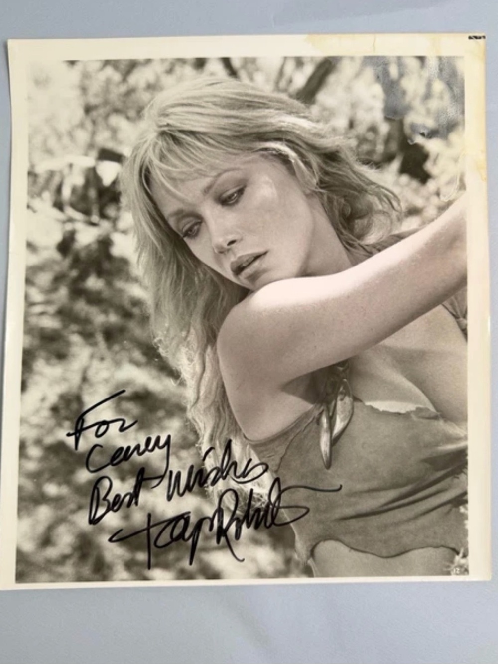 TANYA ROBERTS Signed 8x9 Vintage Photo Authentic Autograph «Shena 1984”